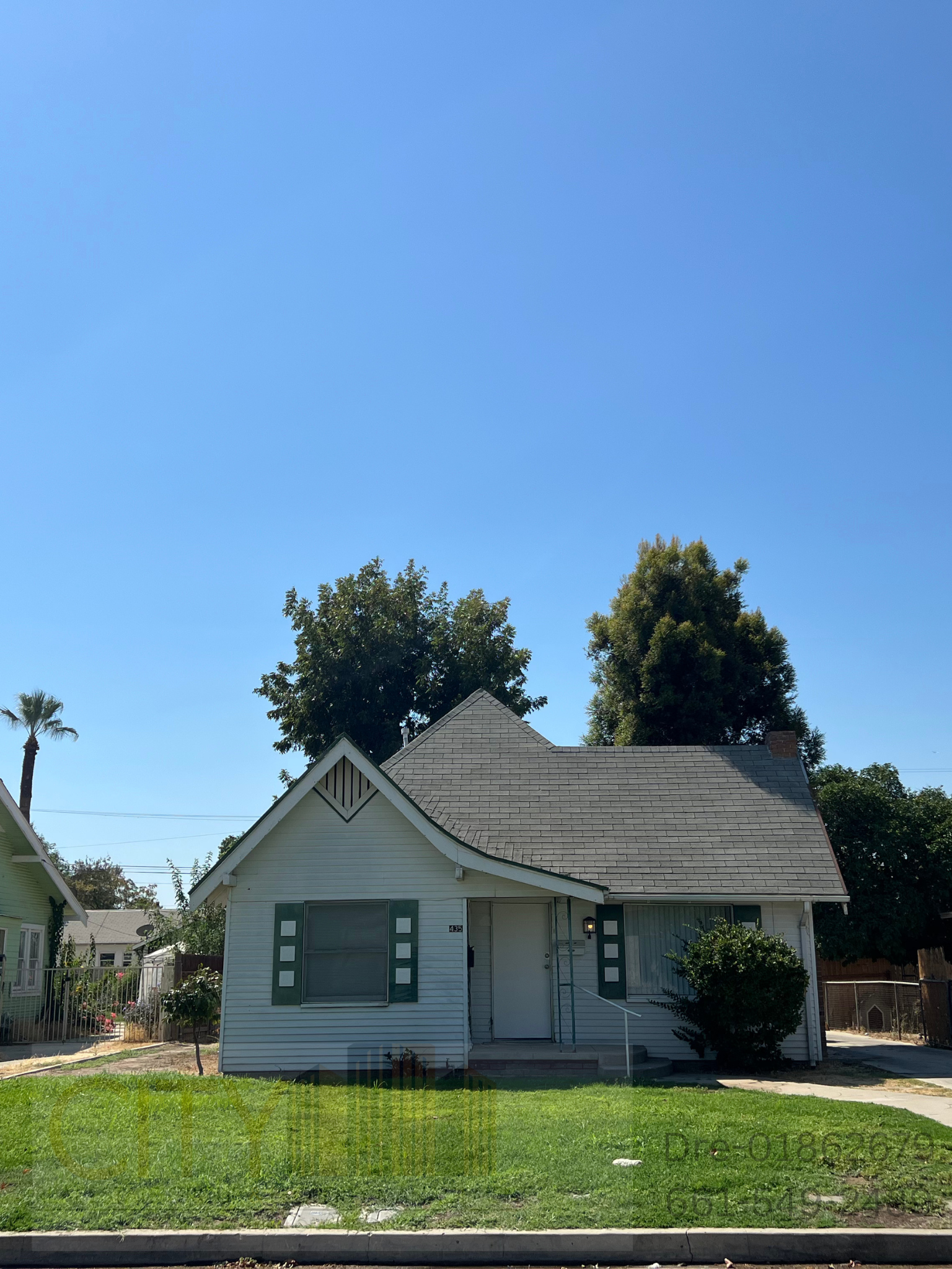 435 Ray Street - 1
